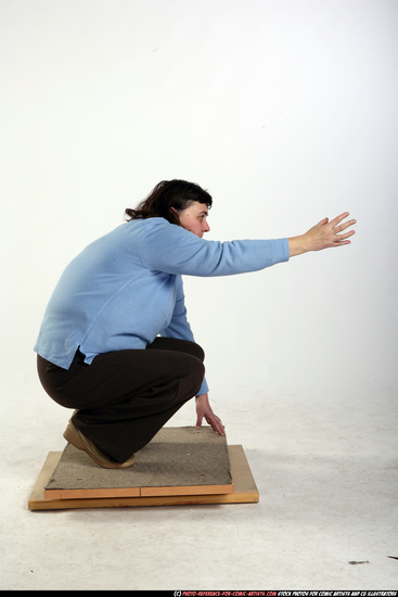 Woman Old Chubby White Martial art Kneeling poses Casual