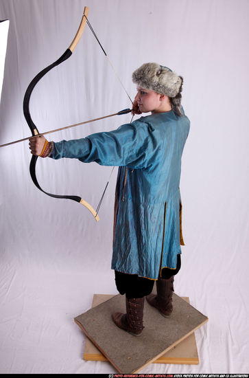 Woman Adult Average White Fighting with bow Standing poses Army