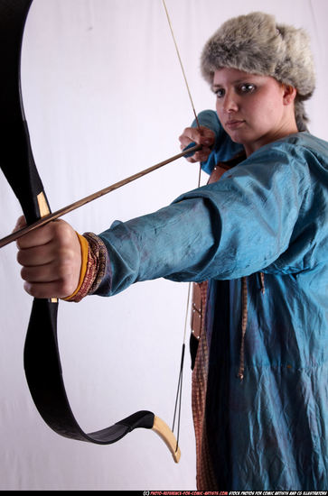 Woman Adult Average White Fighting with bow Standing poses Army