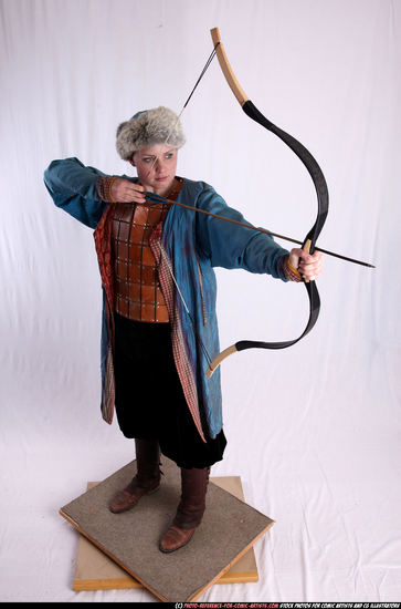 Woman Adult Average White Fighting with bow Standing poses Army