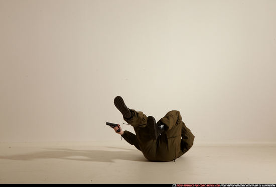 Woman Adult Average White Fighting with gun Moving poses Army