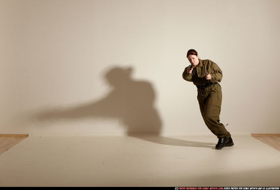 Woman Adult Average White Fighting with gun Moving poses Army