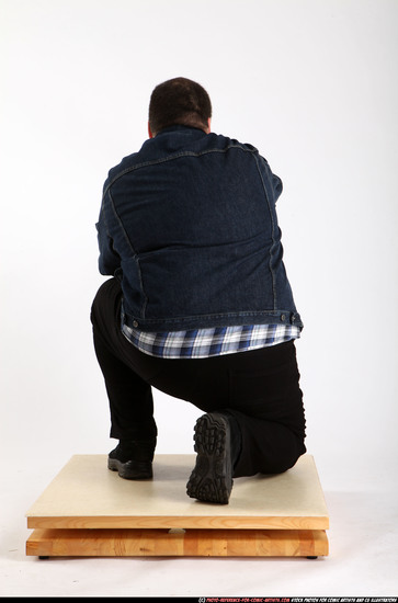 Man Adult Chubby White Fighting with gun Kneeling poses Casual