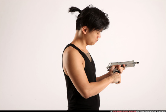 Man Young Athletic Reloading weapon Detailed photos Casual Asian