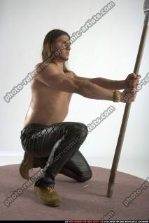 ARION-KNEELING-SPEAR