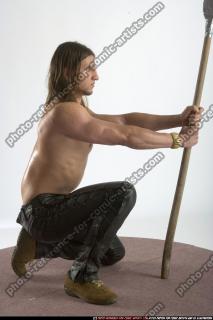 ARION-KNEELING-SPEAR