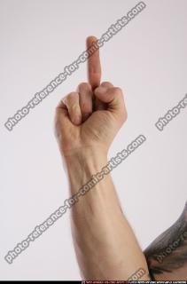 hand-male-poses2