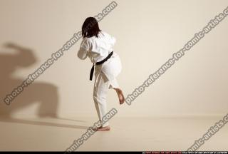 2011 10 MICHELLE SMAX KARATE POSE6 82