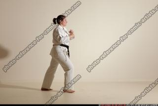 2012 01 MICHELLE SMAX KARATE POSE10 63