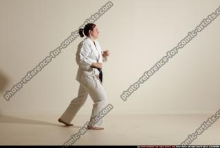 2012 01 MICHELLE SMAX KARATE POSE10 64