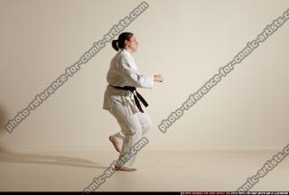 2012 01 MICHELLE SMAX KARATE POSE10 65