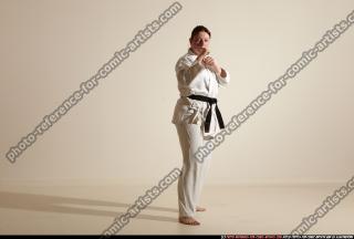 2012 01 MICHELLE SMAX KARATE POSE10 76