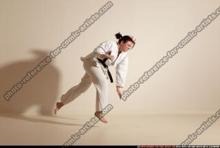 2012 03 MICHELLE SMAX KARATE POSE 11 021