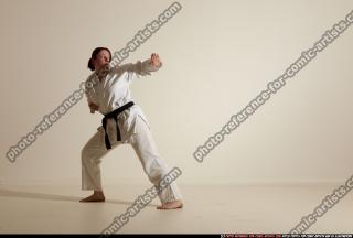 2012 03 MICHELLE SMAX KARATE POSE 11 069