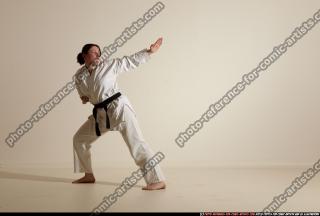 2012 03 MICHELLE SMAX KARATE POSE 11 070