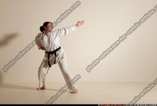 2012 03 MICHELLE SMAX KARATE POSE 11 073