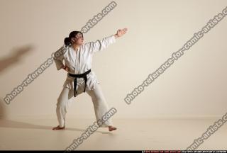 2012 03 MICHELLE SMAX KARATE POSE 11 074