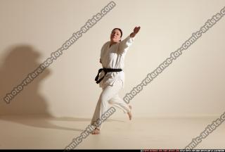 2012 03 MICHELLE SMAX KARATE POSE 11 108