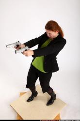 nadiya-dual-pistols-pose2