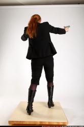 nadiya-dual-pistols-pose3