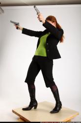 nadiya-dual-pistols-pose3