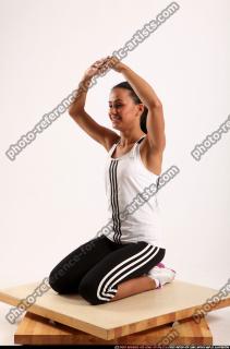 2014 06 KATERINE YOGA POSE1 01 B