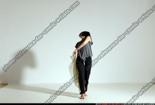 2014 08 SMAX ANGELICA DANCE SCARVE POSE1 18