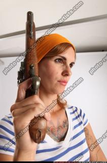 2014 08 AMY PIRATE FLINTLOCK SWORD GUARDING POSE 09