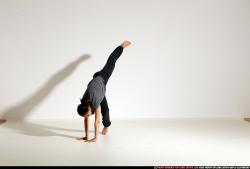 smax-angelica-dance-small-handstand