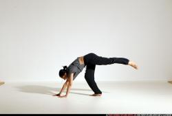 smax-angelica-dance-small-handstand