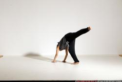 smax-angelica-dance-small-handstand