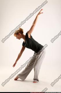 2015 02 RACHEL BALLET POSE2 01