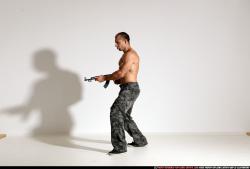 smax-streetfighter-shooting-ak47