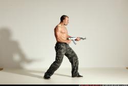 smax-streetfighter-shooting-ak47