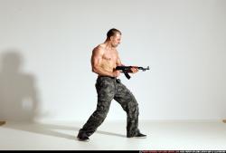 smax-streetfighter-shooting-ak47