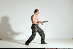 smax-streetfighter-shooting-ak47