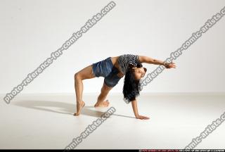 2015 12 SMAX ANGELICA YOGA CAMATKARASANA POSE 014