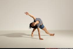 smax-angelica-yoga-camatkarasana-pose