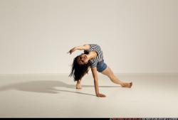 smax-angelica-yoga-camatkarasana-pose