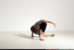 smax-angelica-yoga-camatkarasana-pose