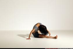 smax-angelica-yoga-camatkarasana-pose