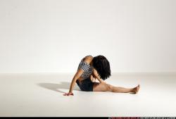 smax-angelica-yoga-camatkarasana-pose