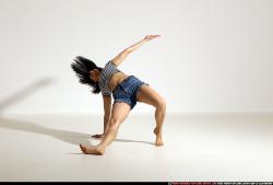 smax-angelica-yoga-camatkarasana-pose